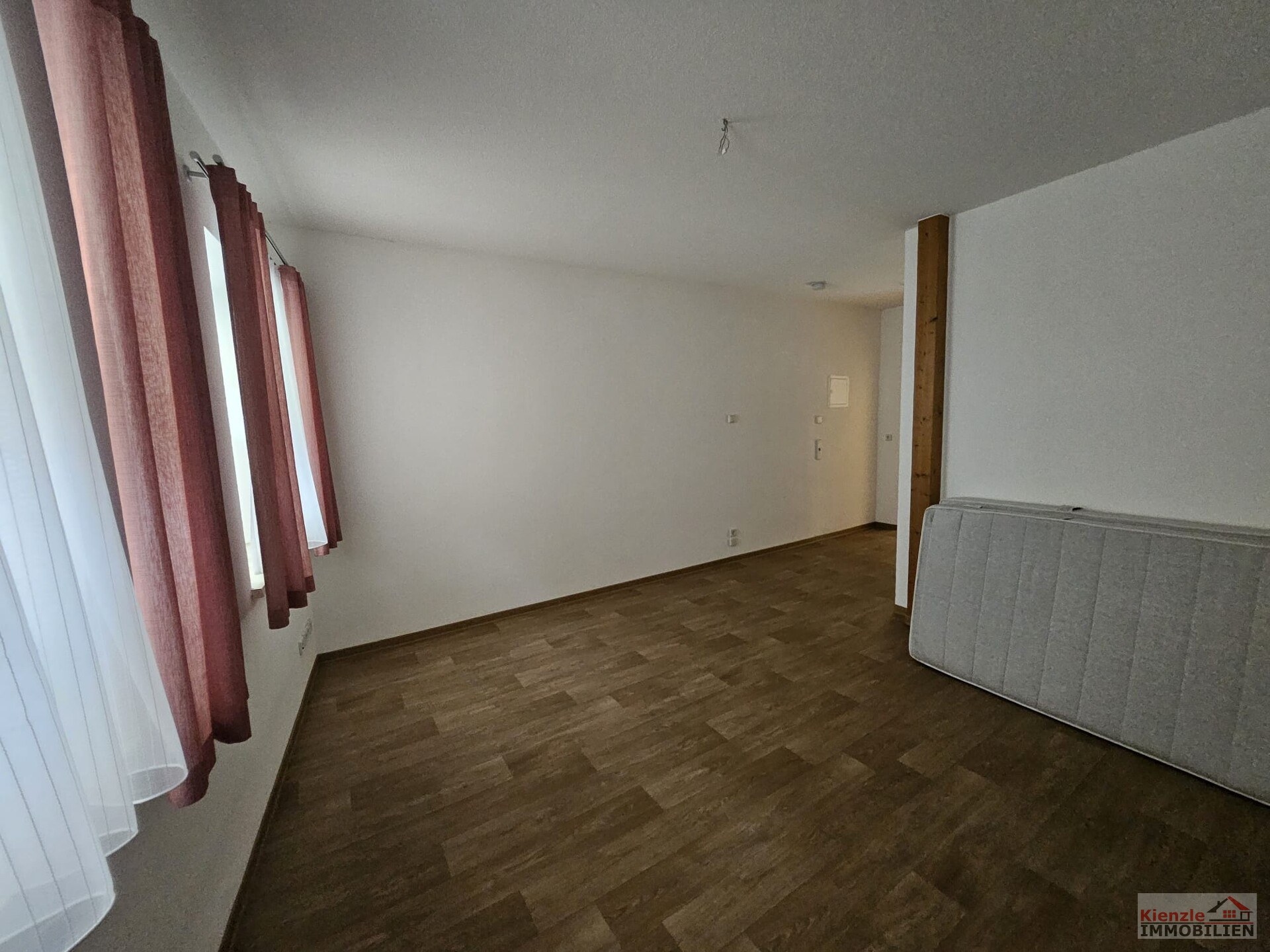 Mehrfamilienhaus in zentraler Lage von Dippoldiswalde
Solide Kapitalanlage – Voll vermietet –