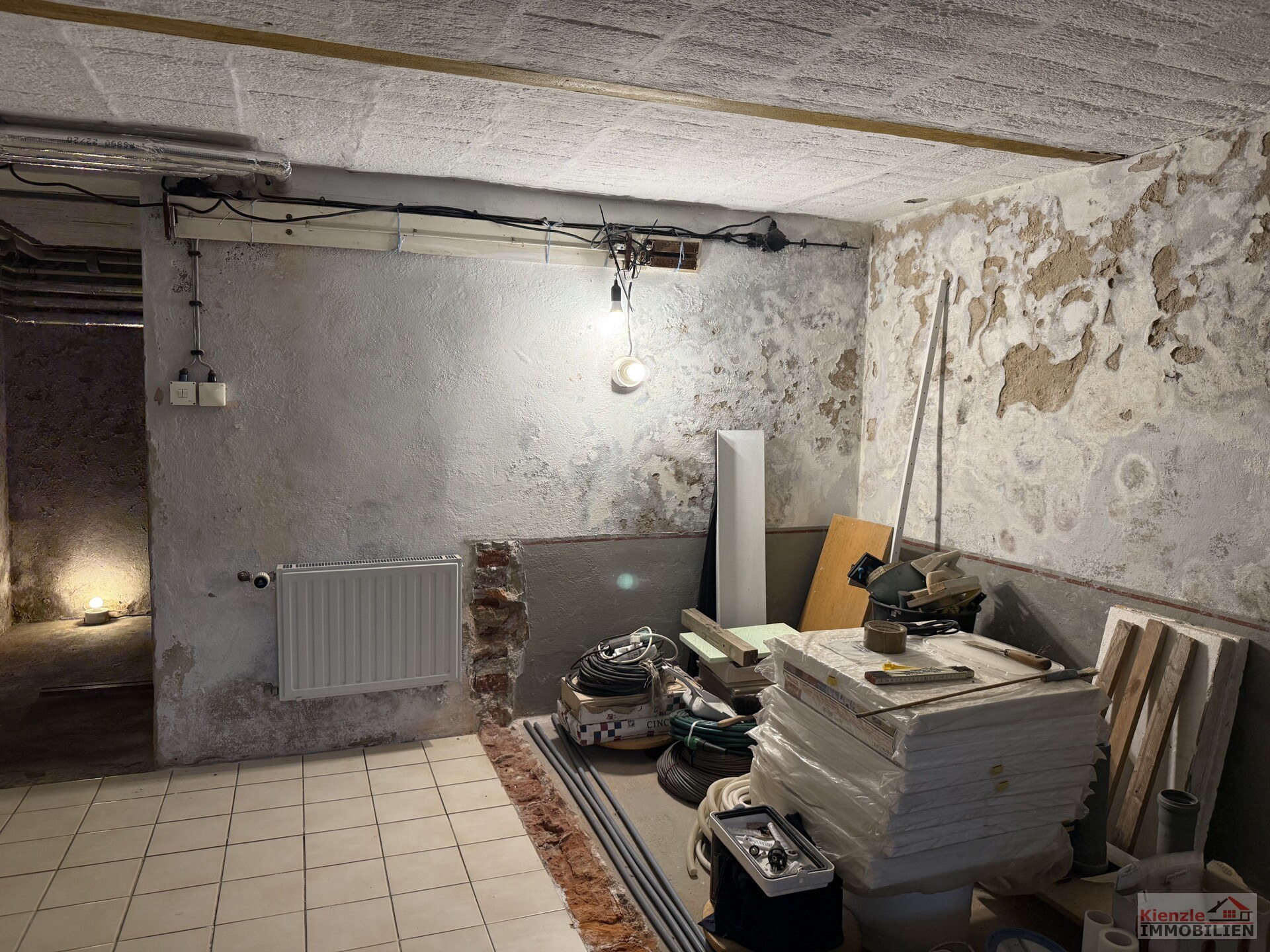 Gepflegtes Einfamilienhaus mit Doppelgarage, 6 Zimmern und großem Grundstück in Moritzburg-Steinbach