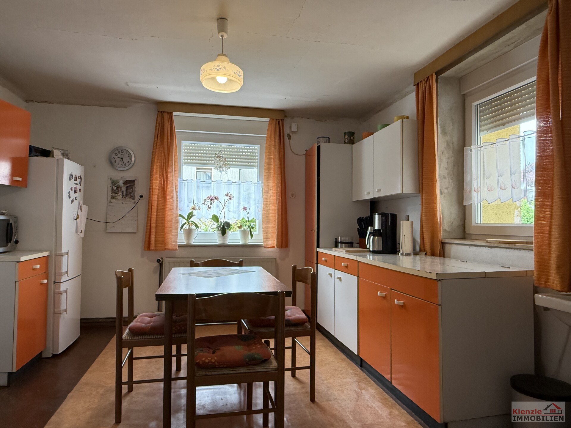 Gepflegtes Einfamilienhaus mit Doppelgarage, 6 Zimmern und großem Grundstück in Moritzburg-Steinbach