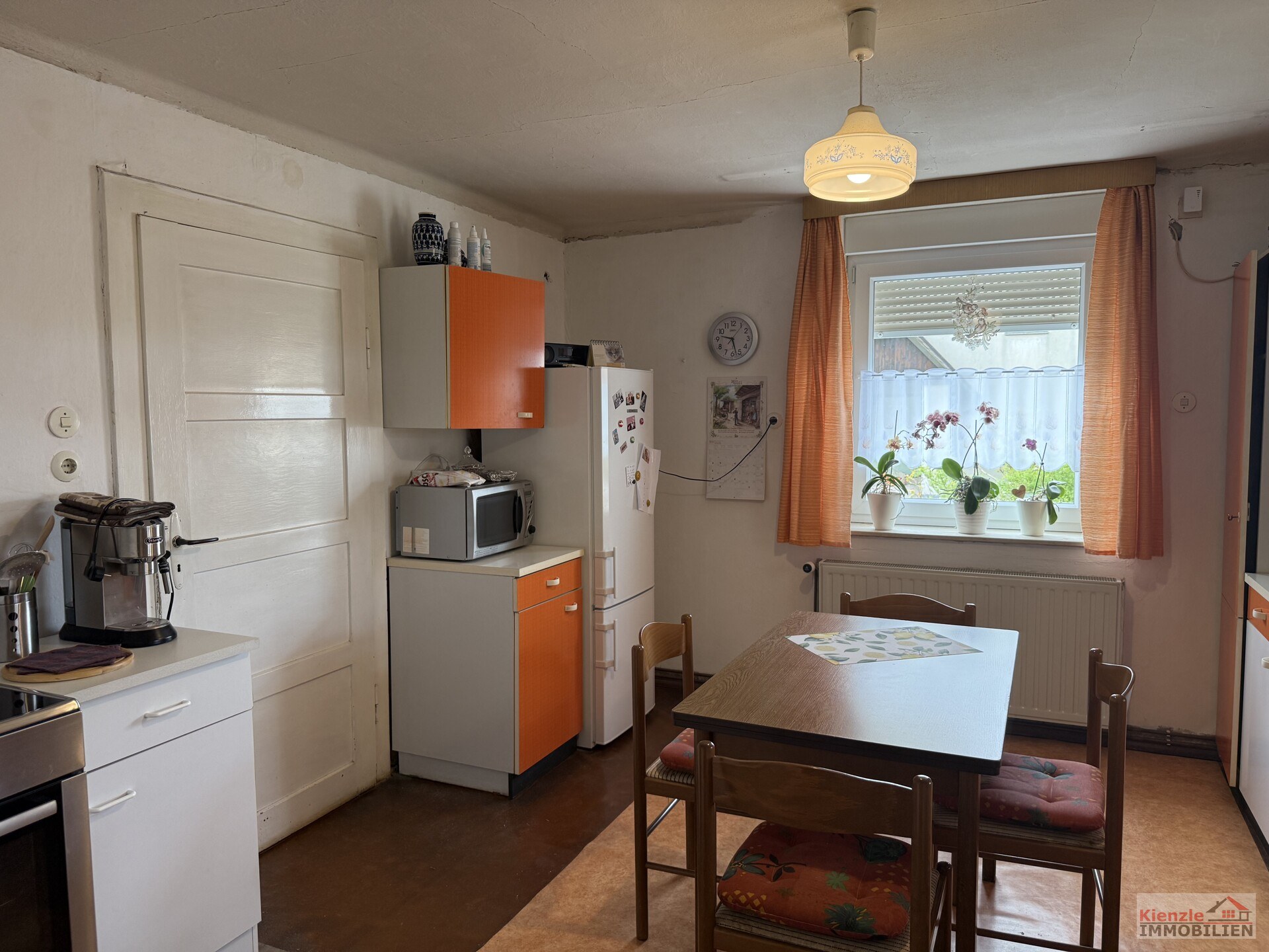 Gepflegtes Einfamilienhaus mit Doppelgarage, 6 Zimmern und großem Grundstück in Moritzburg-Steinbach