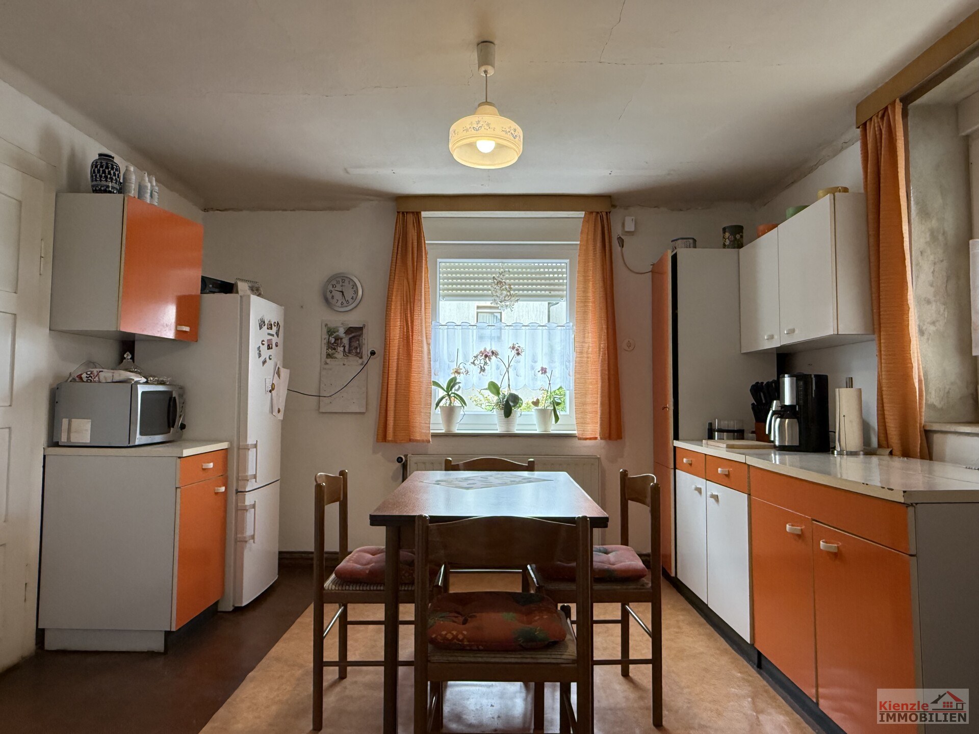 Gepflegtes Einfamilienhaus mit Doppelgarage, 6 Zimmern und großem Grundstück in Moritzburg-Steinbach