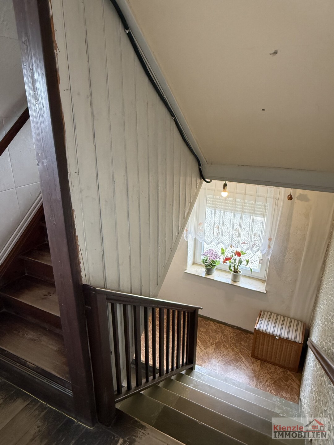 Gepflegtes Einfamilienhaus mit Doppelgarage, 6 Zimmern und großem Grundstück in Moritzburg-Steinbach