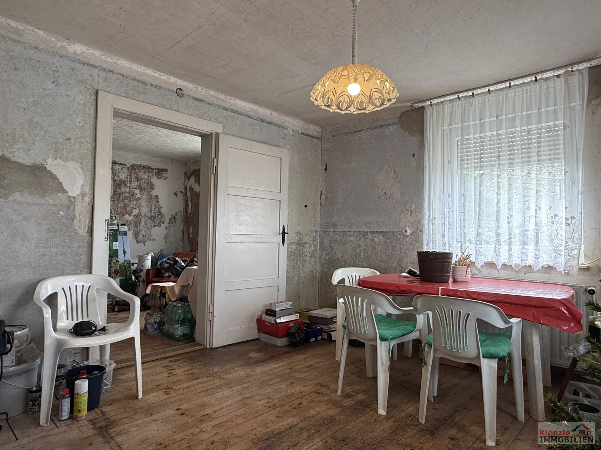 Gepflegtes Einfamilienhaus mit Doppelgarage, 6 Zimmern und großem Grundstück in Moritzburg-Steinbach