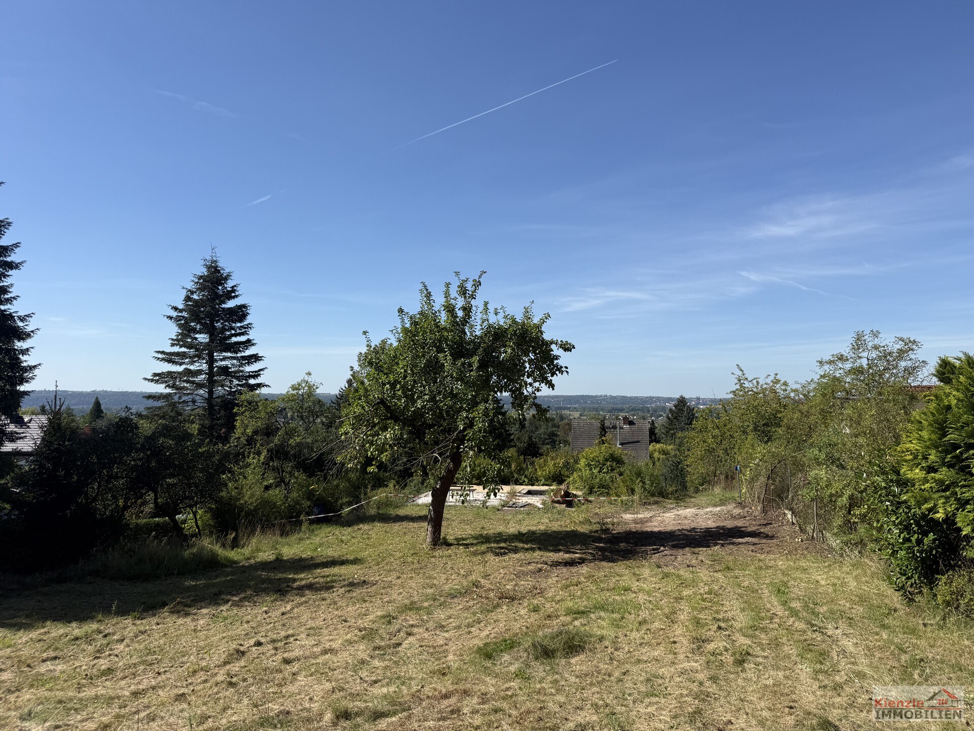 Exklusives Baugrundstück in Premium-Südhanglage – Wohnen mit unverbaubarem Panoramablick in Elbtal