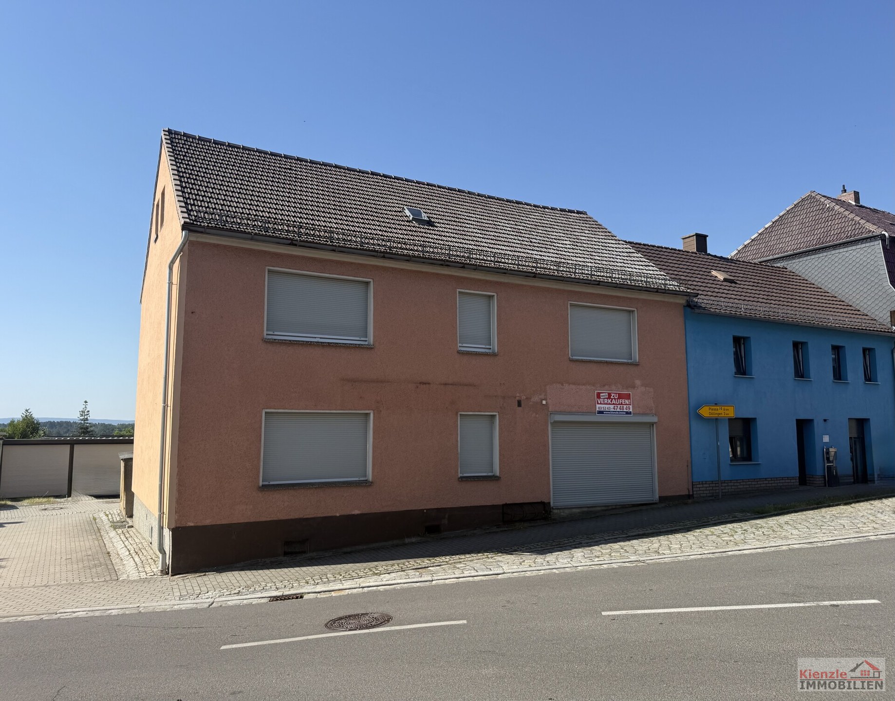 Wohn- und Geschäftshaus auf kleinem Grundstück in Hohenleipisch