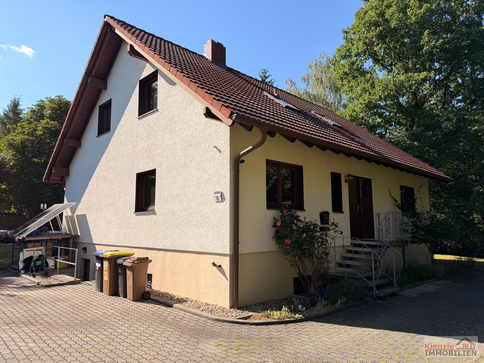 Gepflegtes Weber-Einfamilienhaus in ruhiger Sachgassenanlage von Großschönau