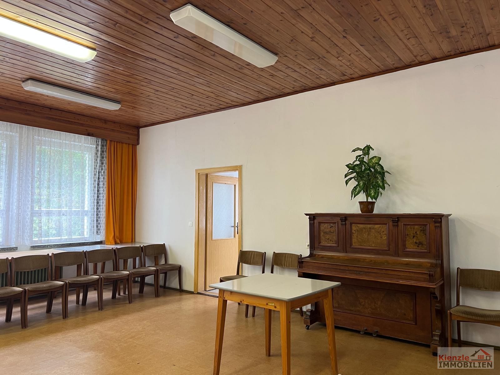 Hotel mit Gastronomie, Pool, Sauna & Betriebswohnung auf 6.000m² in ruhiger Randlage von Penig