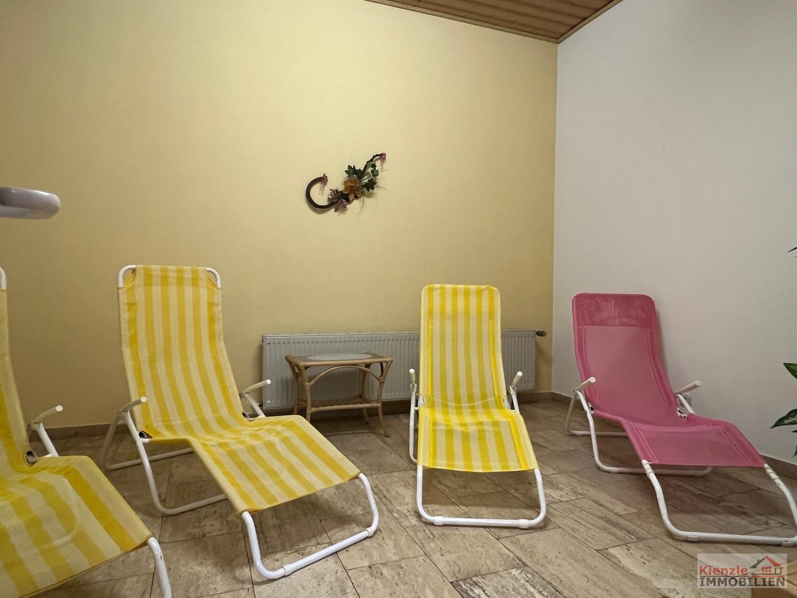 Hotel mit Gastronomie, Pool, Sauna & Betriebswohnung auf 6.000m² in ruhiger Randlage von Penig