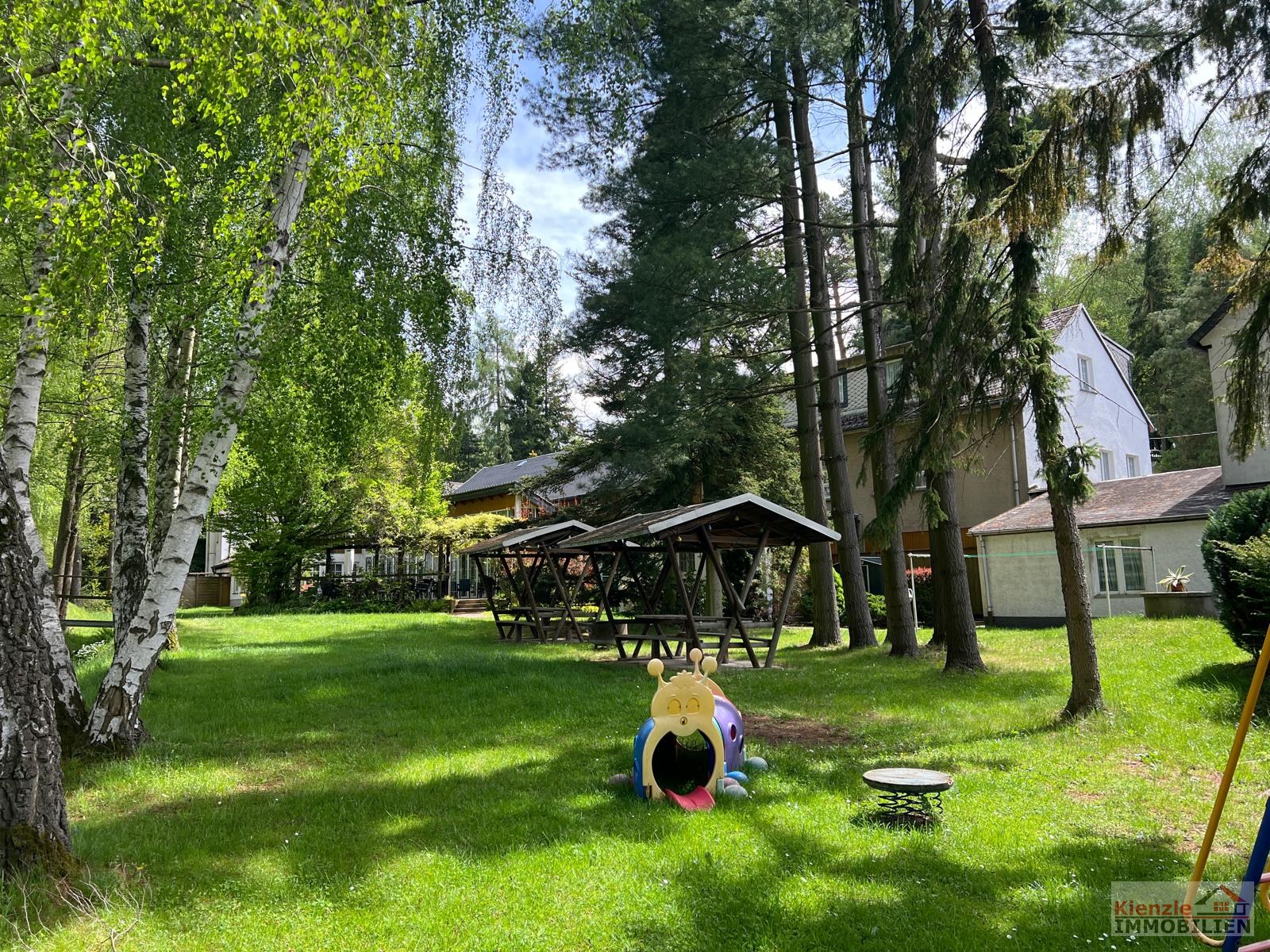 Hotel mit Gastronomie, Pool, Sauna & Betriebswohnung auf 6.000m² in ruhiger Randlage von Penig
