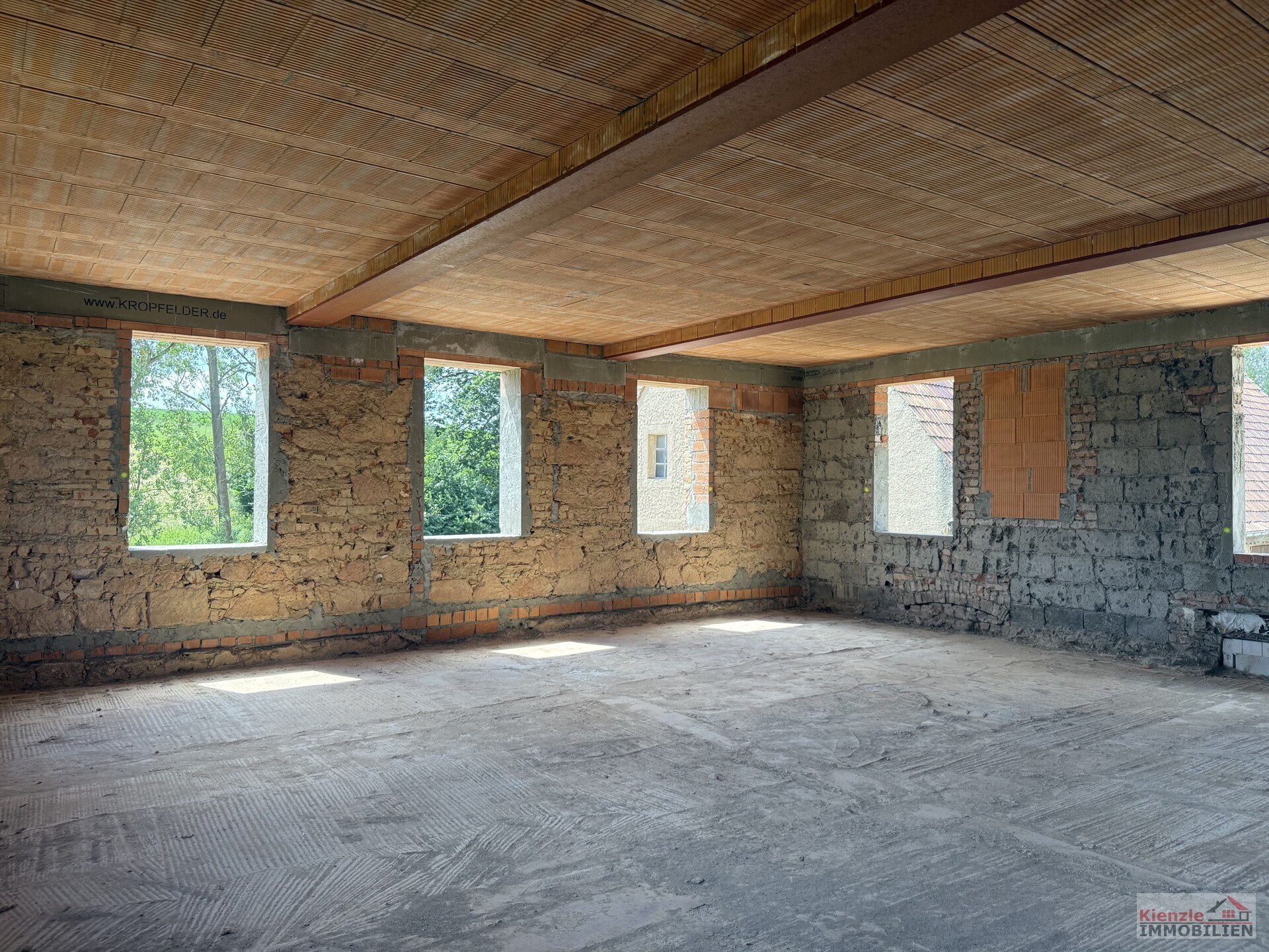 Wohnen. Arbeiten. Leben.

Historisches Vierseitenhof-Ensemble mit außergewöhnlichem Potenzial