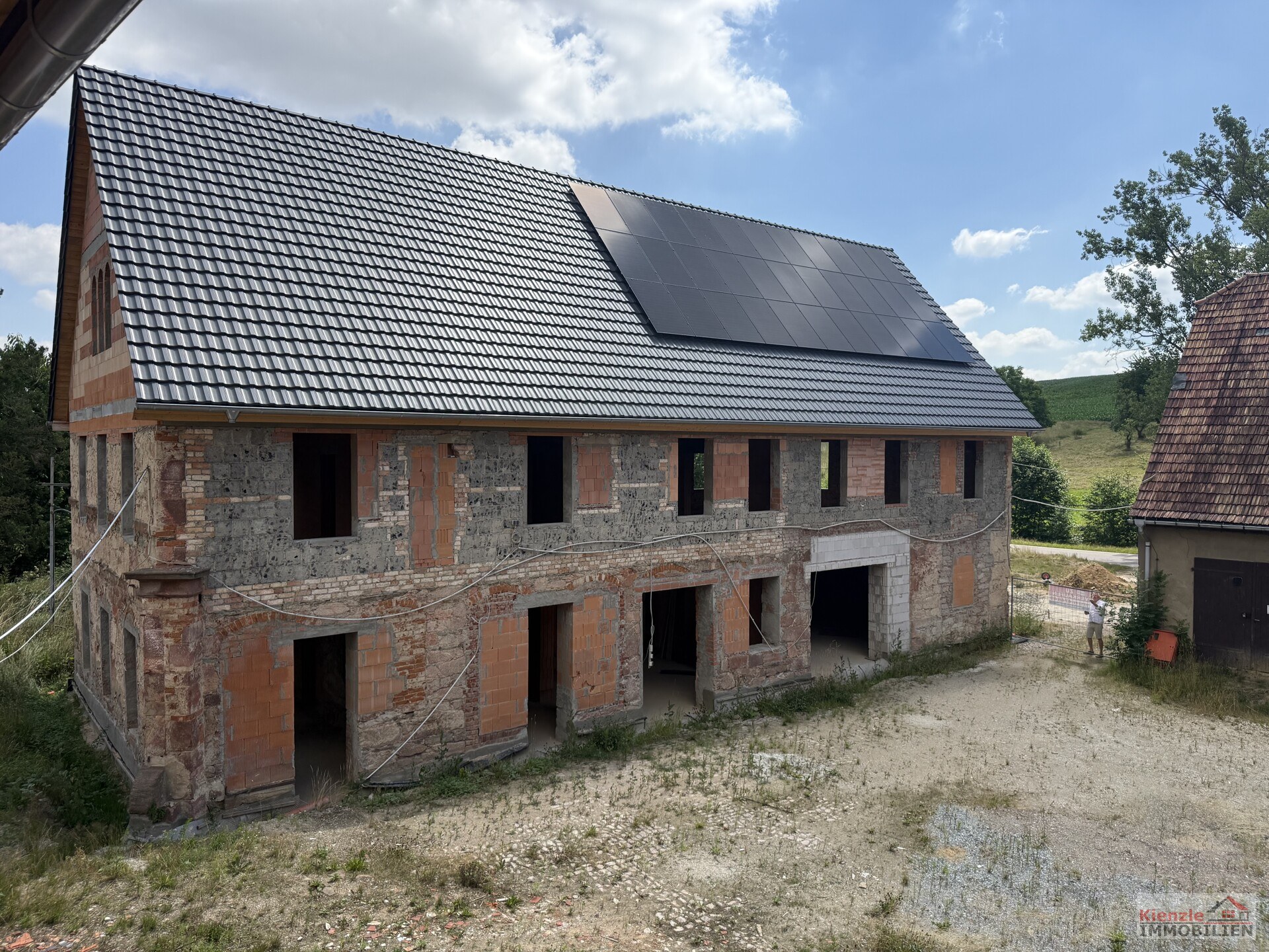 Wohnen. Arbeiten. Leben.

Historisches Vierseitenhof-Ensemble mit außergewöhnlichem Potenzial