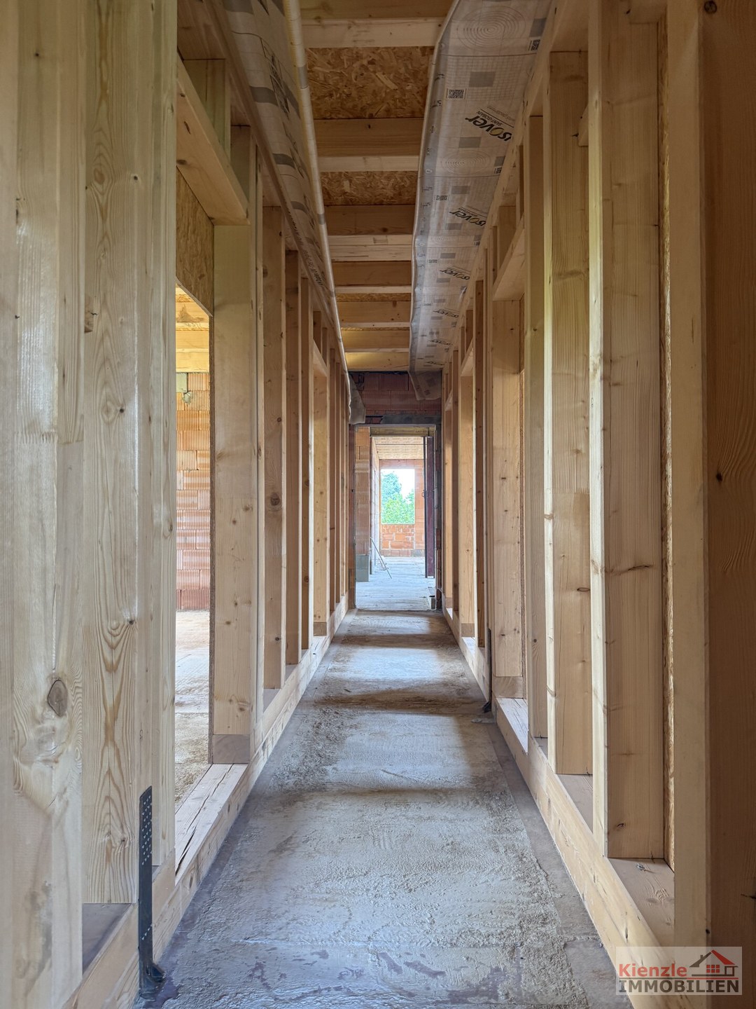 Wohnen. Arbeiten. Leben.

Historisches Vierseitenhof-Ensemble mit außergewöhnlichem Potenzial
