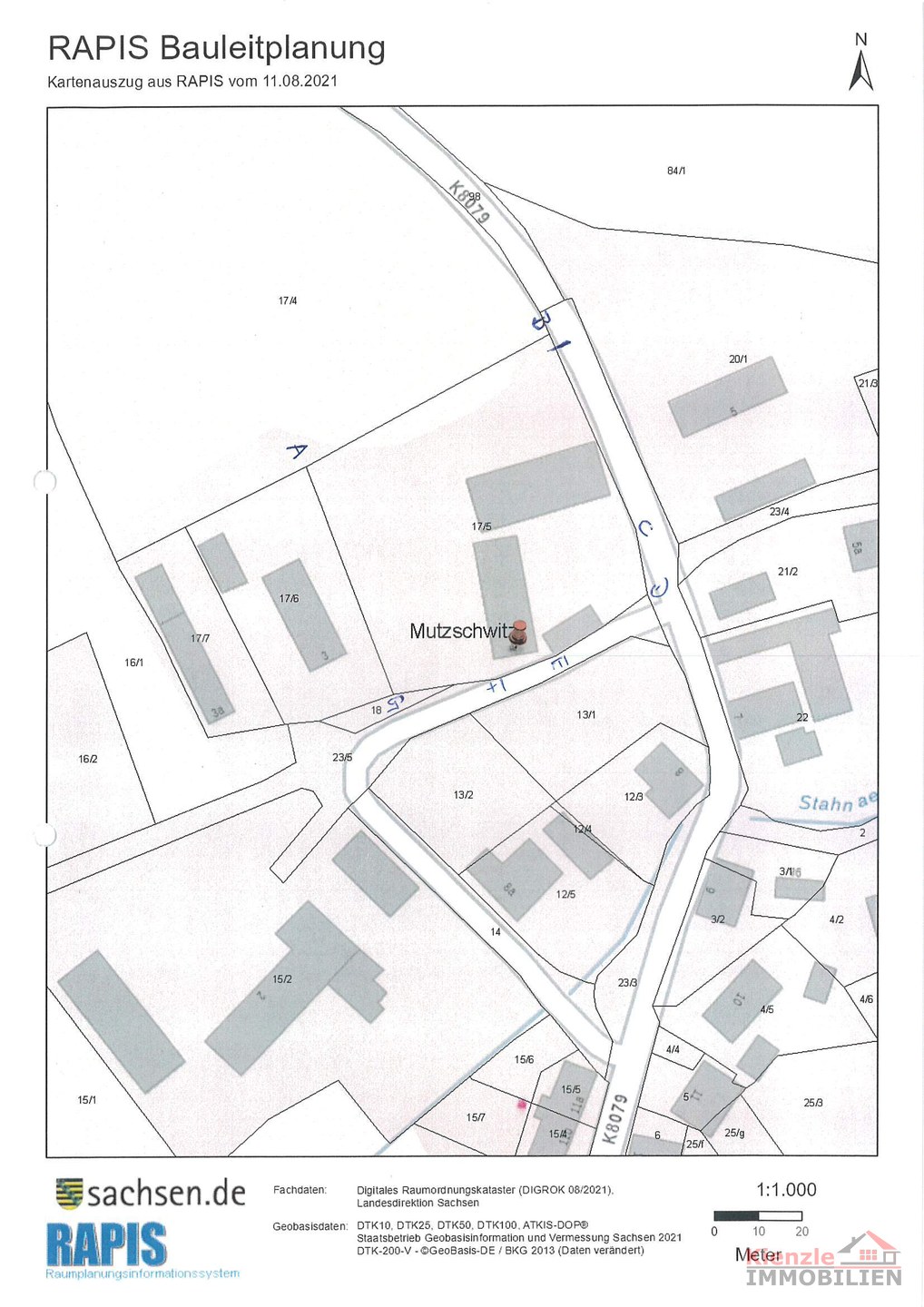 Dreiseitenhof mit Fachwerk für Liebhaber zum Sanieren bei Nossen