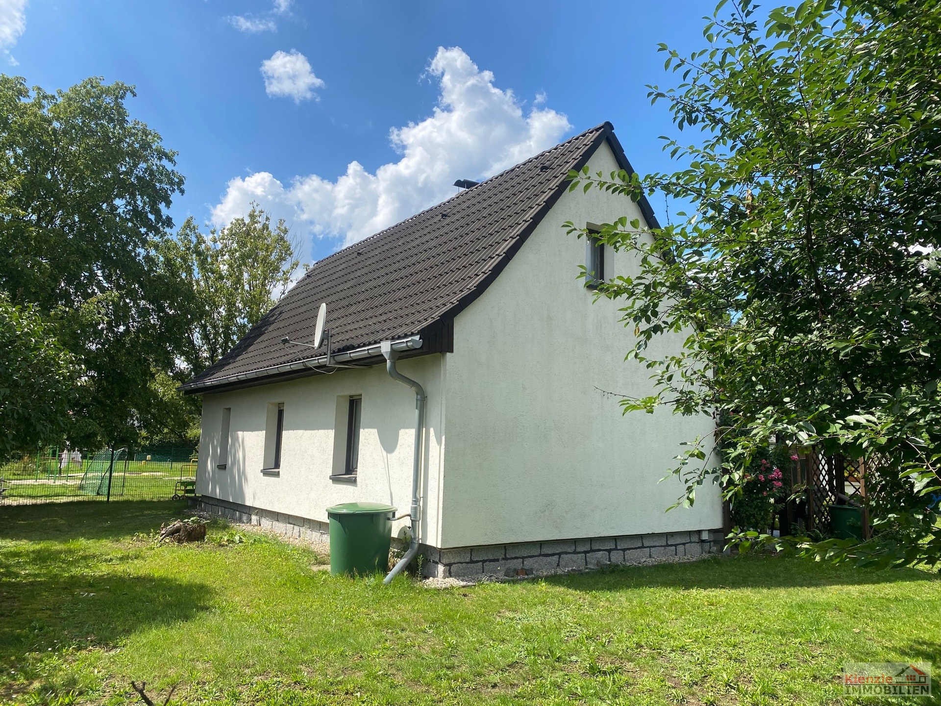 Charmantes kleines Einfamilienhaus auf schönen Grundstück in Königsbrück