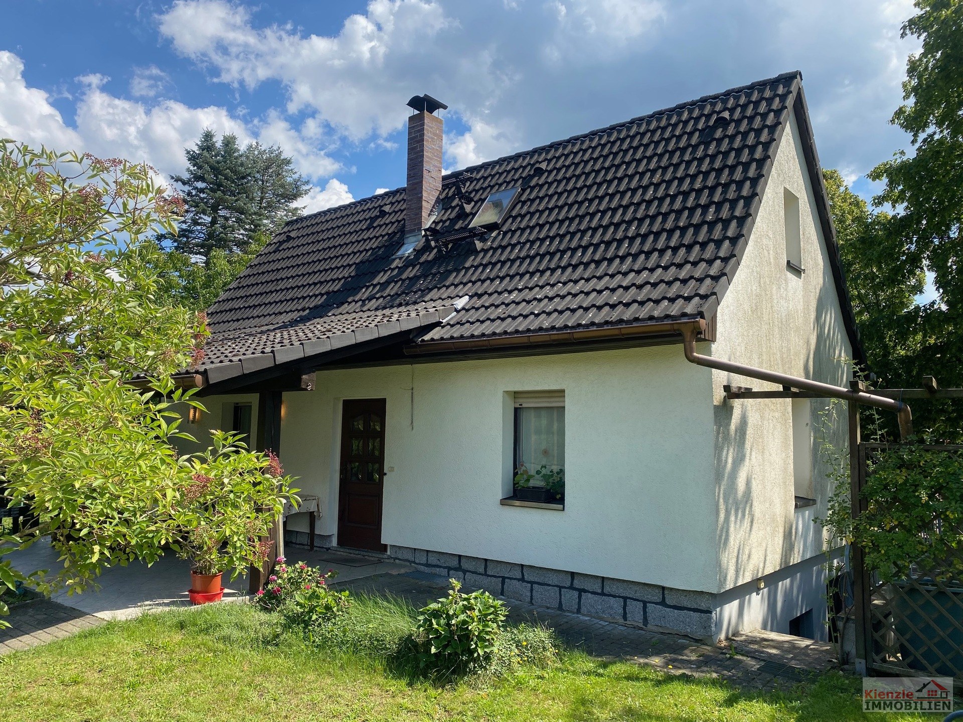 Charmantes kleines Einfamilienhaus auf schönen Grundstück in Königsbrück