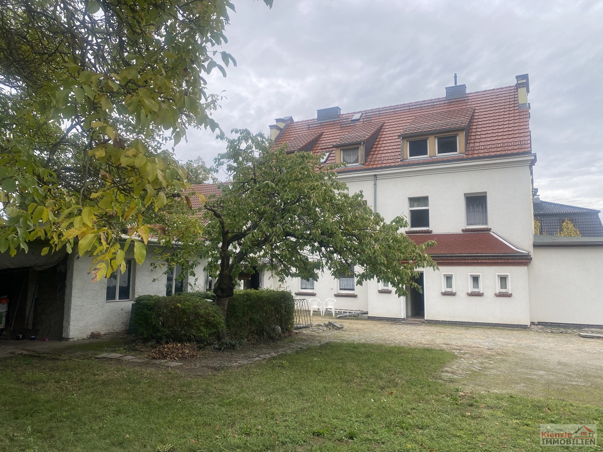 Wohn- und Geschäftshaus in guter Lage von Spremberg zum Sanieren
