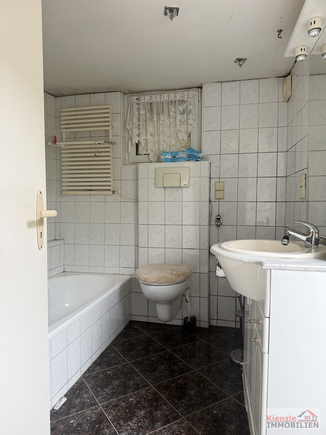 Sanierungsbedürftiges Fachwerkhaus mit Elbblick – ideal für Handwerker und Individualisten