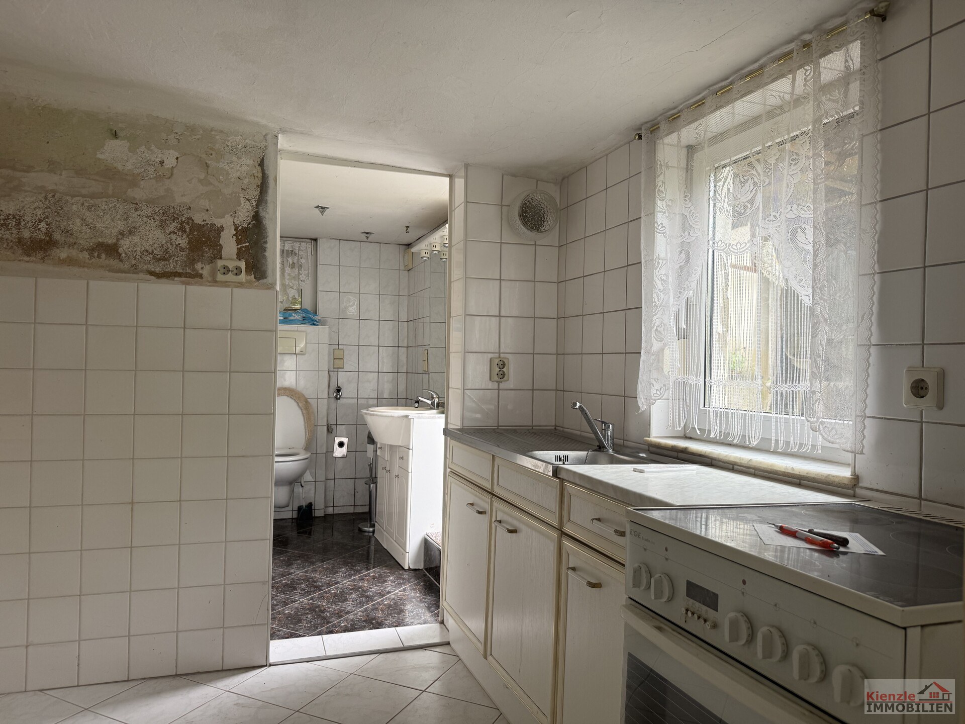 Sanierungsbedürftiges Fachwerkhaus mit Elbblick – ideal für Handwerker und Individualisten