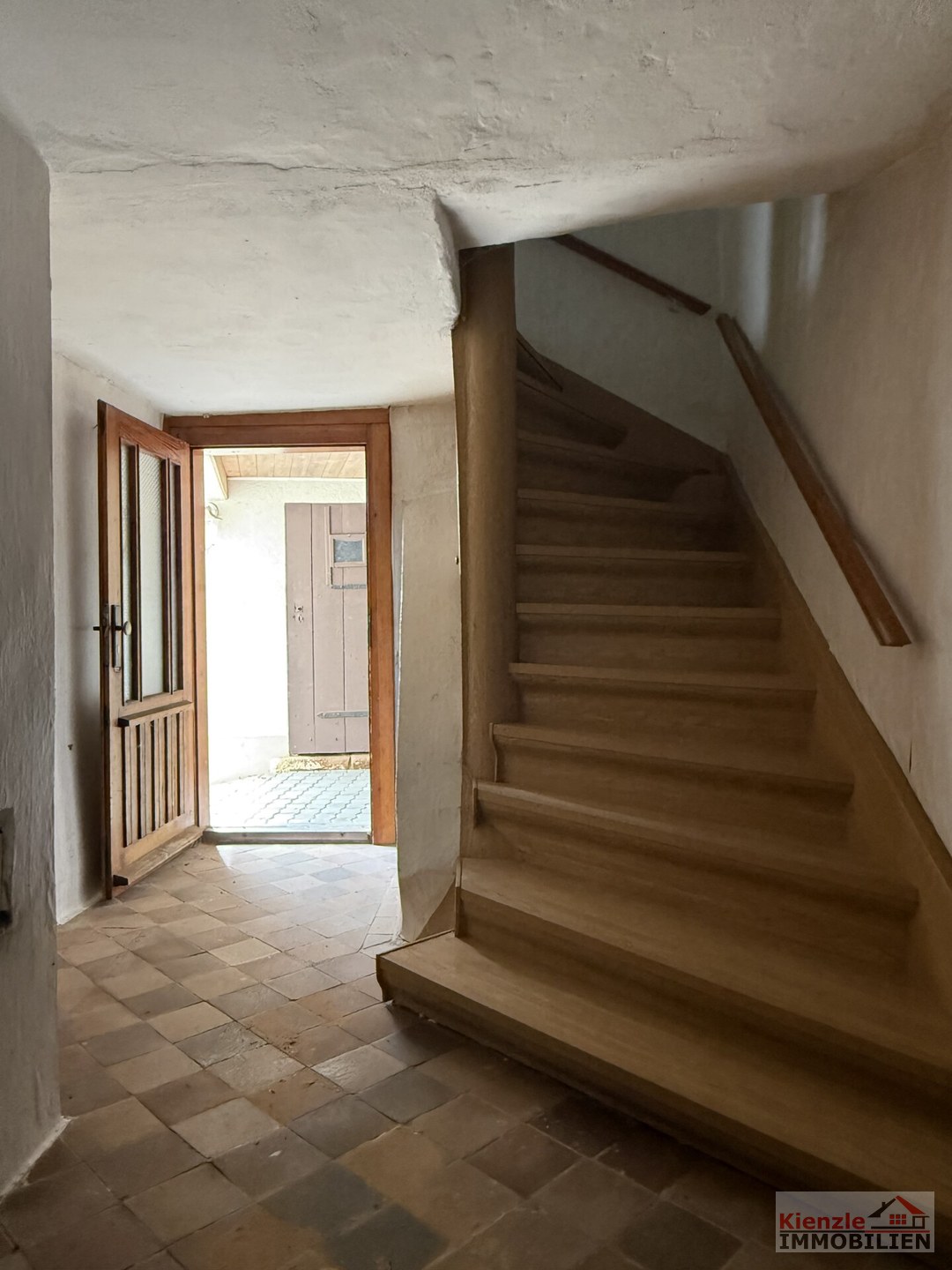Sanierungsbedürftiges Fachwerkhaus mit Elbblick – ideal für Handwerker und Individualisten