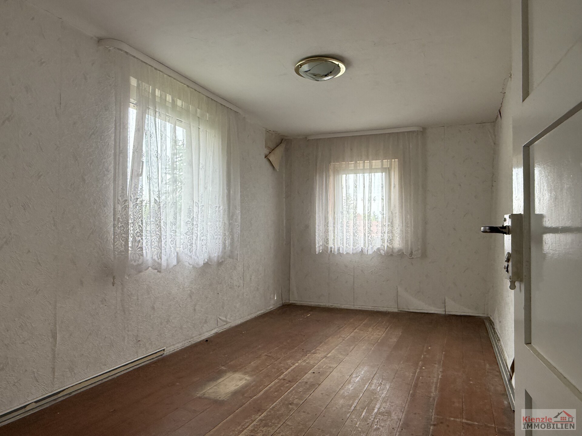 Sanierungsbedürftiges Fachwerkhaus mit Elbblick – ideal für Handwerker und Individualisten