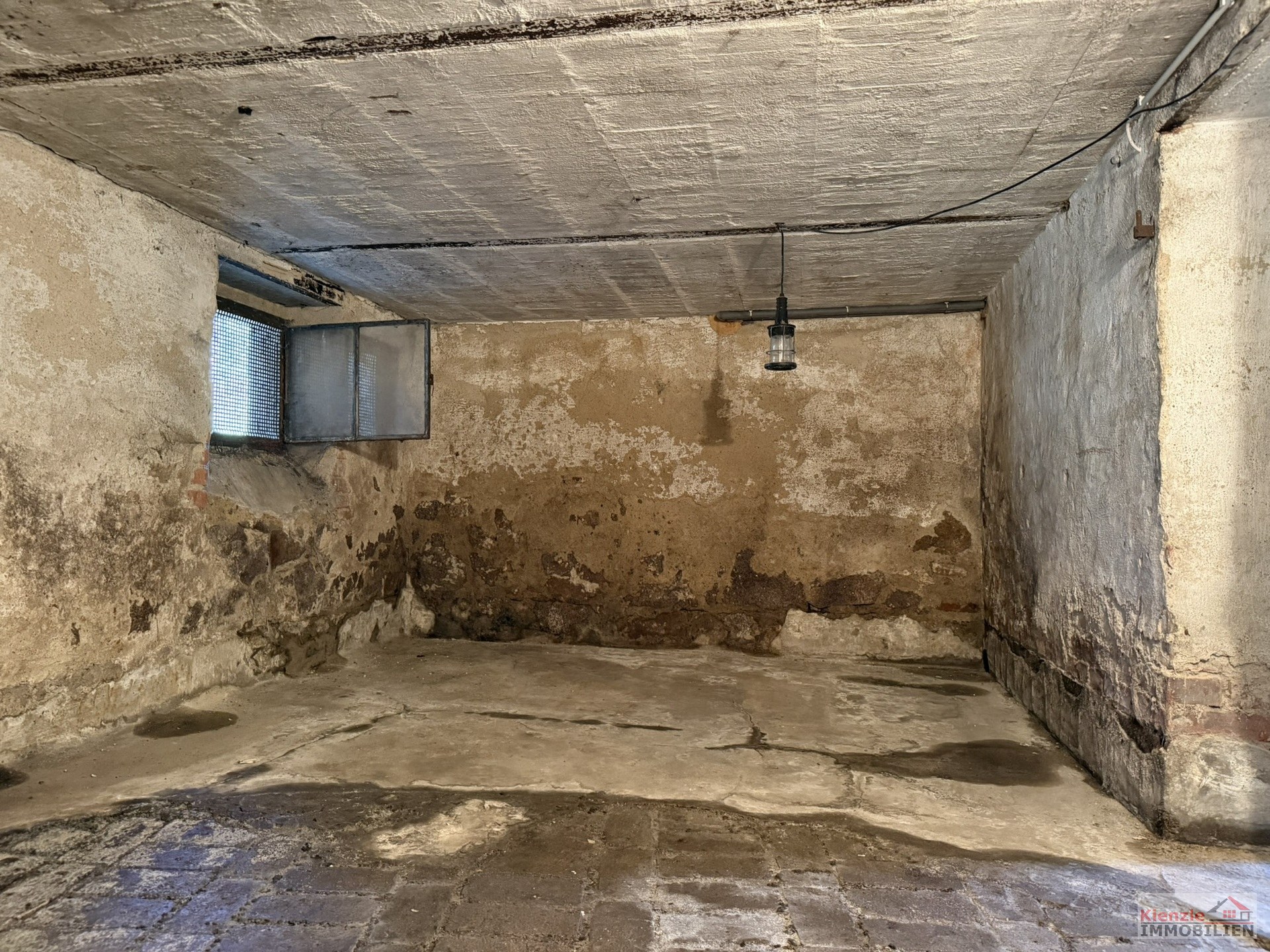 Einfamilienhaus mit Potenzial in angenehmer Wohnlage von Weinböhla