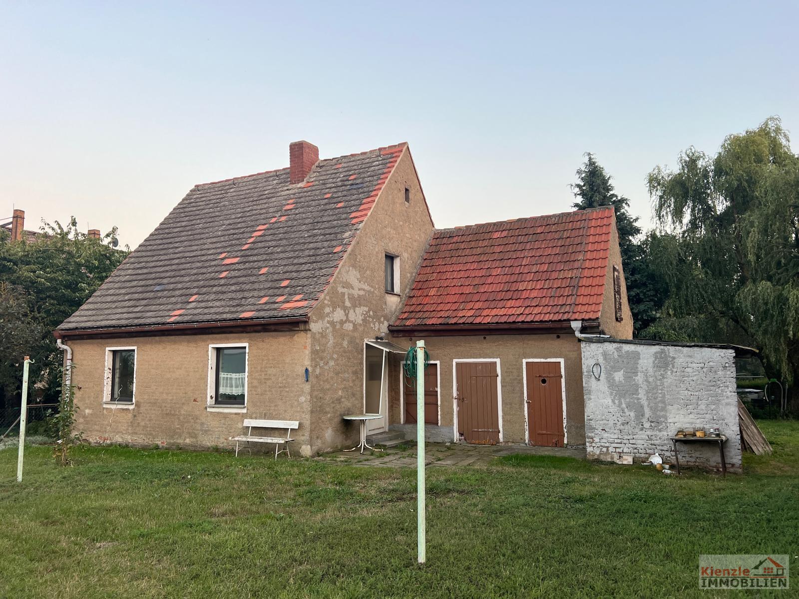 Ländlich & freistehendes Einfamilienhaus in Wuhnitz zum Sanieren