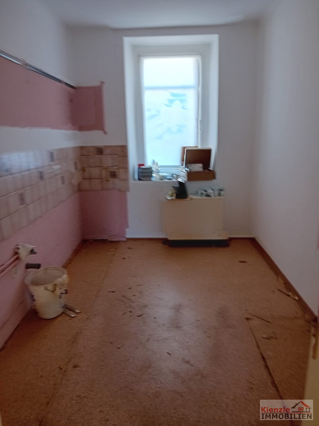 "Ländliche Ruhe in Wuhnitz bei Lommatzsch" - Teilweise vermietetes Mehrfamilienhaus mit Sanierungspotenzial