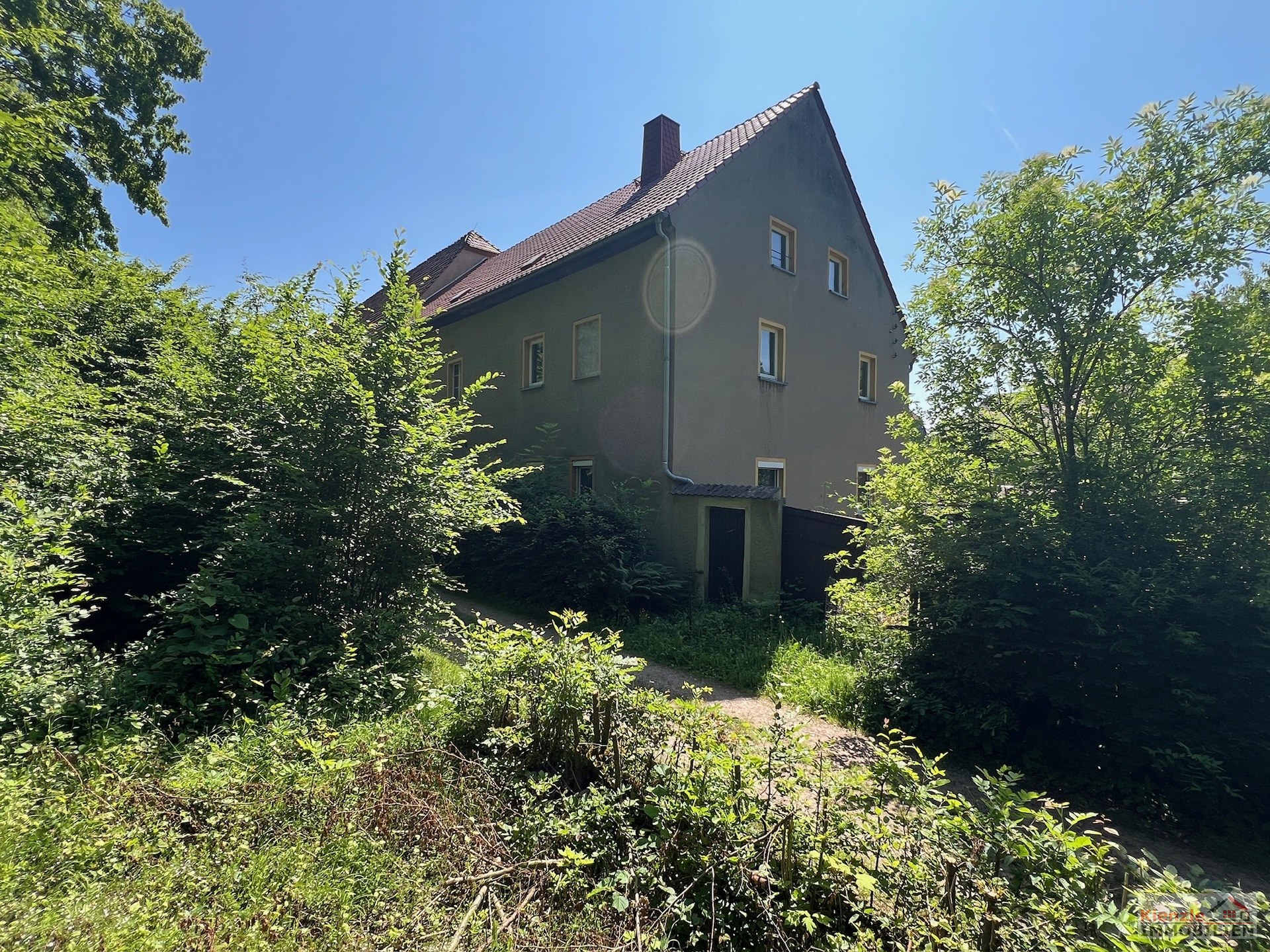 Einfamilienhaus mit Nebengebäude in Kriebstein, Ortsteil Höfchen