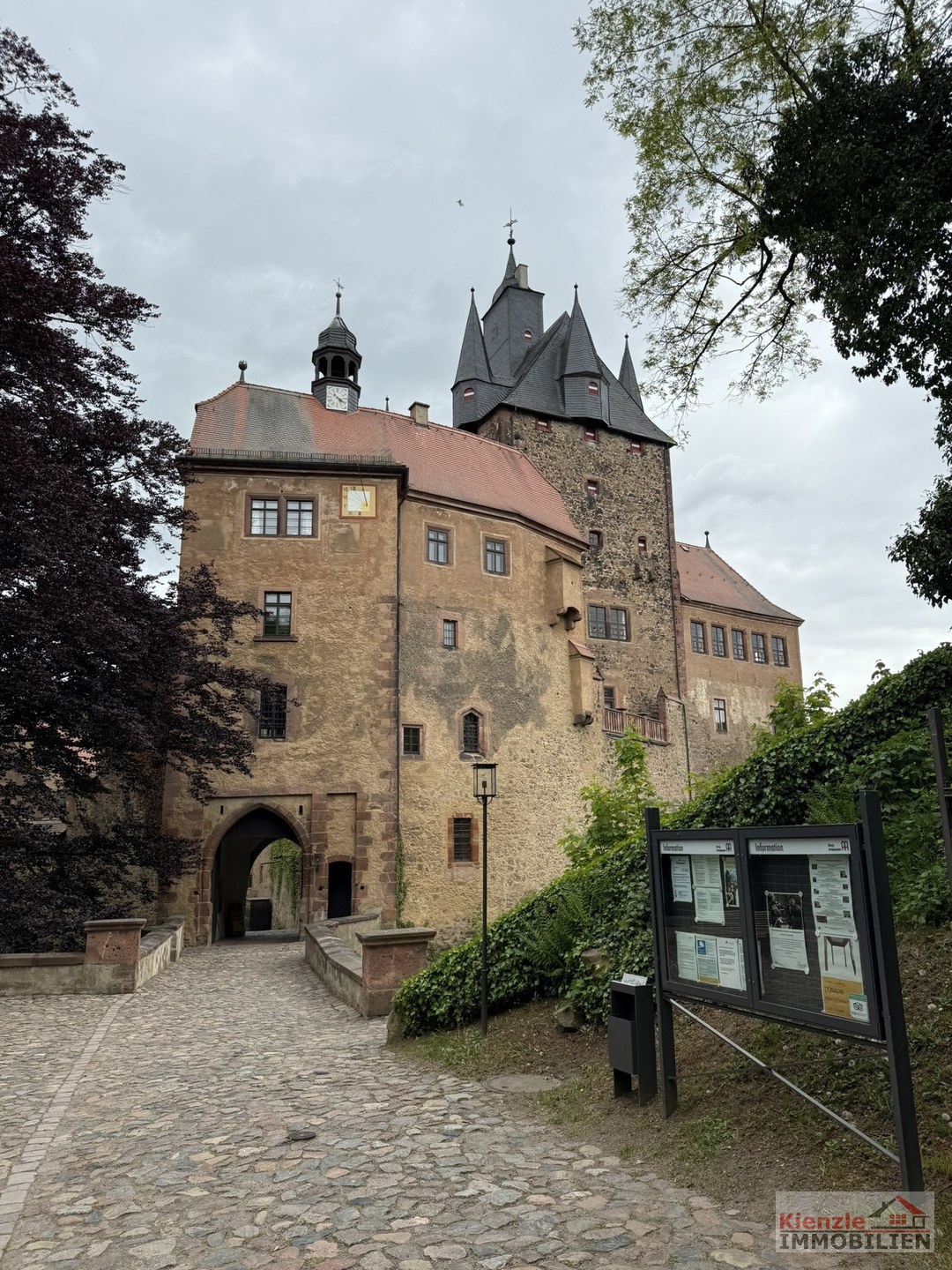 Einfamilienhaus mit Nebengebäude in Kriebstein, Ortsteil Höfchen