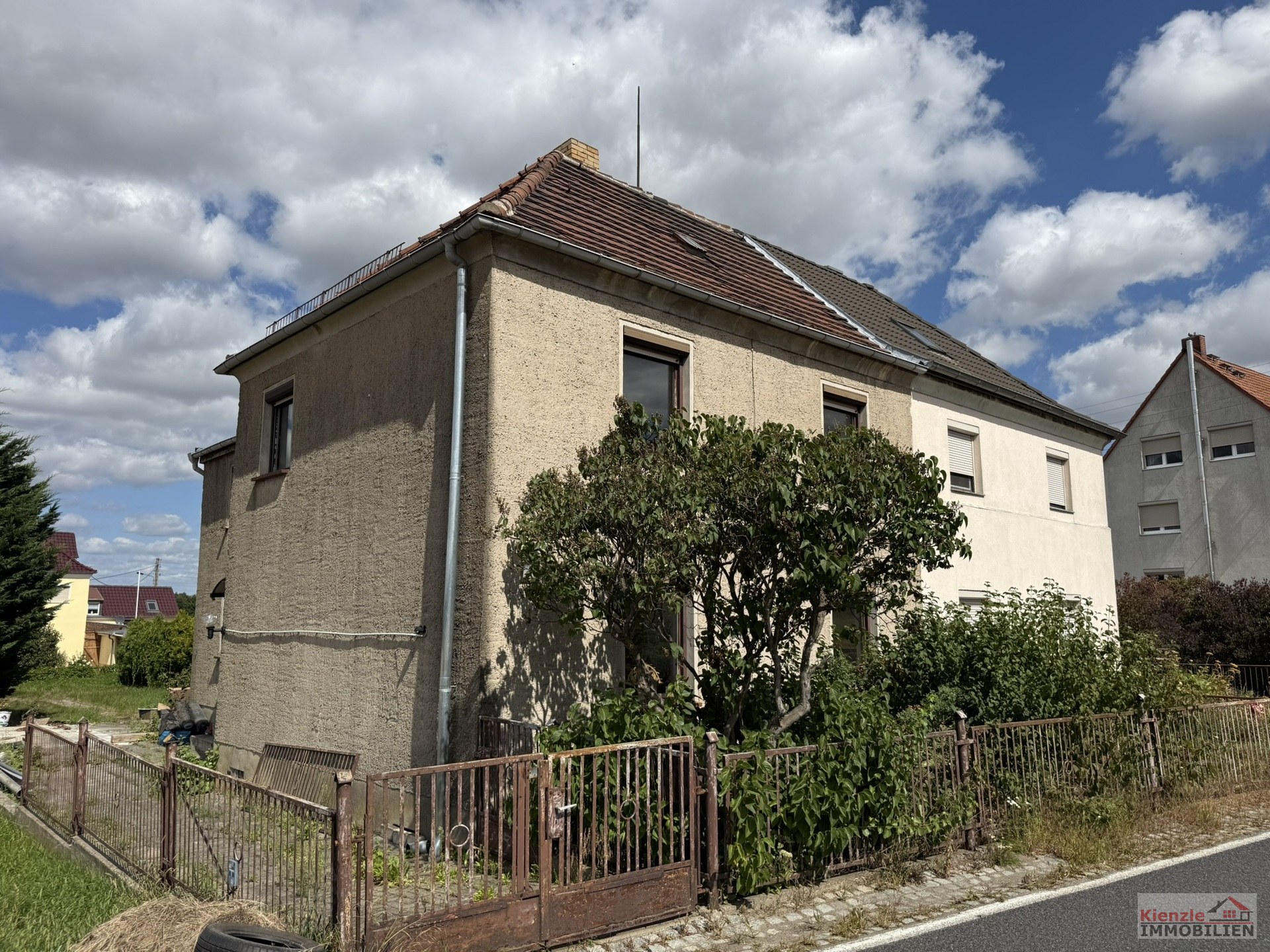 Doppelhaushälfte mit Anbau in Althirschstein bei Riesa und Lommatzsch