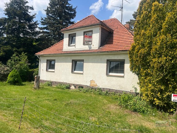 Einfamilienhaus zum Sanieren in idyllischer Lage von Königsbrück - Stenz