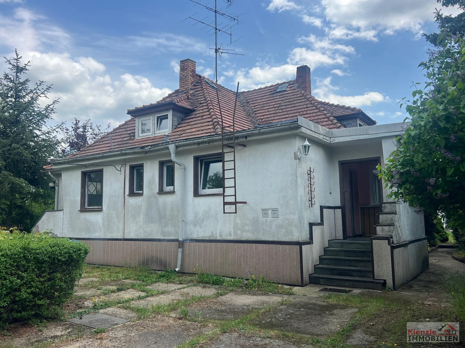 Einfamilienhaus zum Sanieren in idyllischer Lage von Königsbrück - Stenz