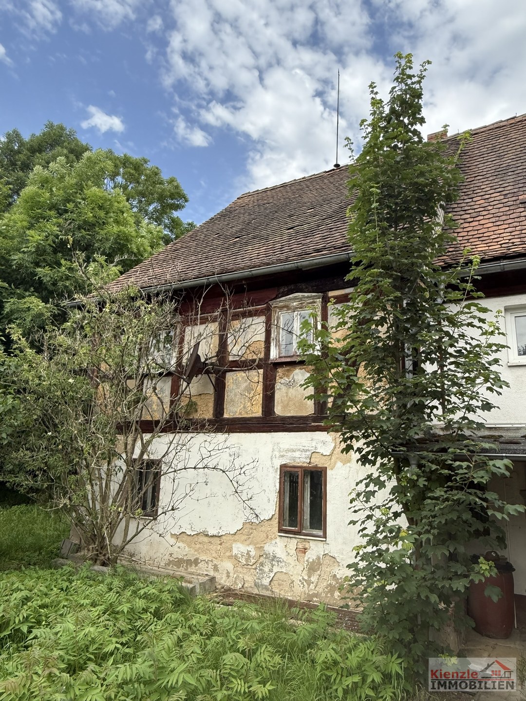 Sanierungsbedürftiges Fachwerkhaus mit Potenzial in traumhafter Dorfrandlage von Großschweidnitz