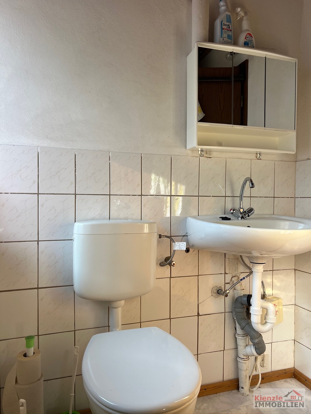 Einfamilienhaus mit Doppelgarage und Terrasse in Gävernitz – Sanierungsobjekt mit Potenzial