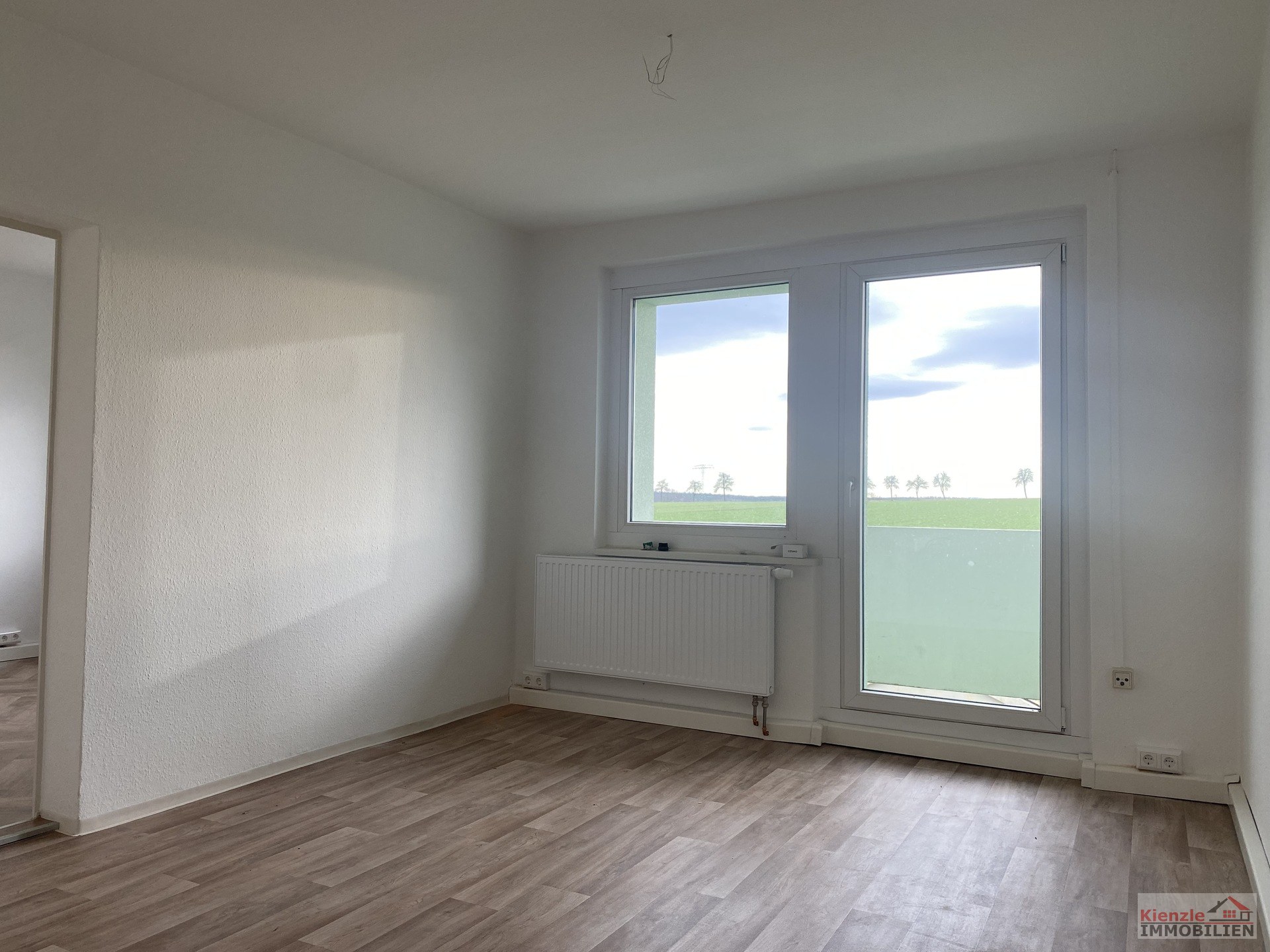 ERSTBEZUG NACH SANIERUNG! Helle 2-Raumwohnung mit Balkon in Großdobritz