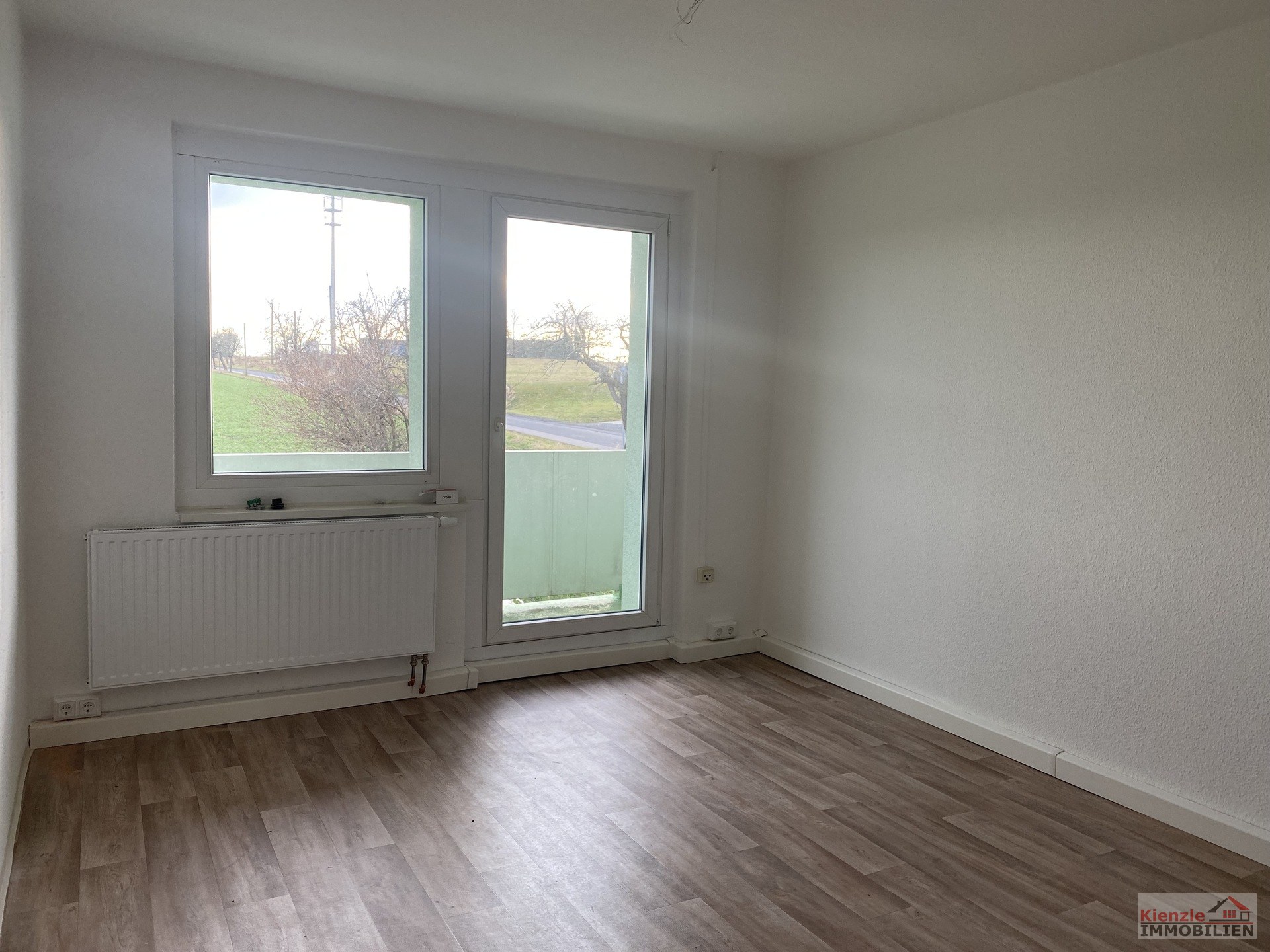 ERSTBEZUG NACH SANIERUNG! Helle 2-Raumwohnung mit Balkon in Großdobritz