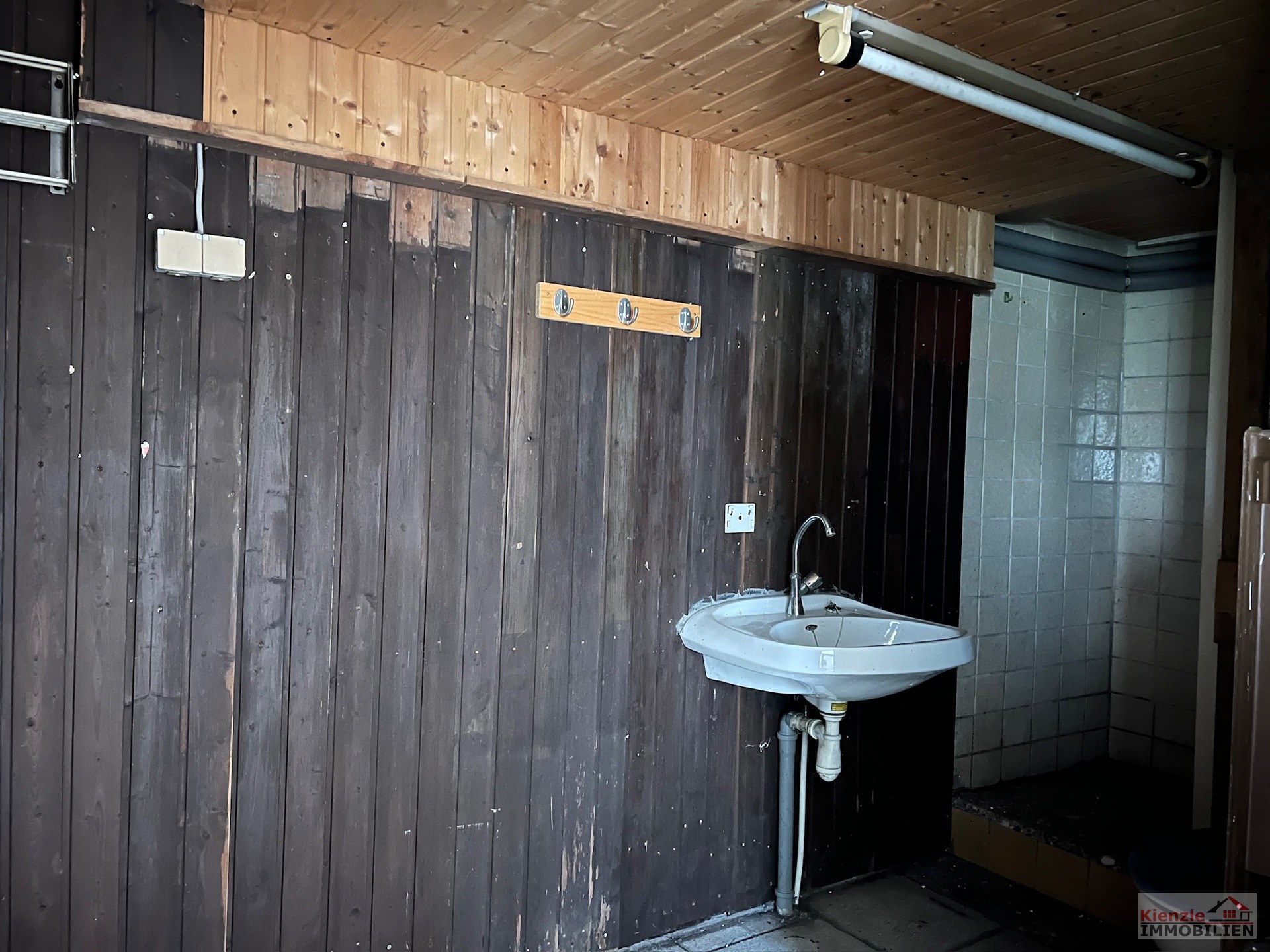 Wochenendhaus mit Garage in idyllischer Lage in Dittersbach-Ölmühle