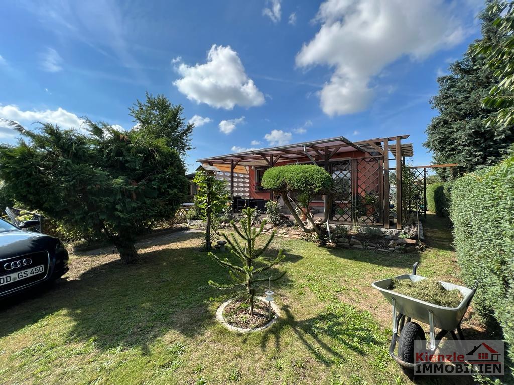 Charmantes Wochenendgrundstück mit Pool in Ebersbach, OT Rödern