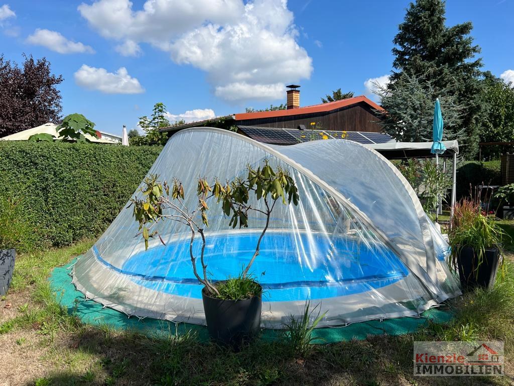 Charmantes Wochenendgrundstück mit Pool in Ebersbach, OT Rödern